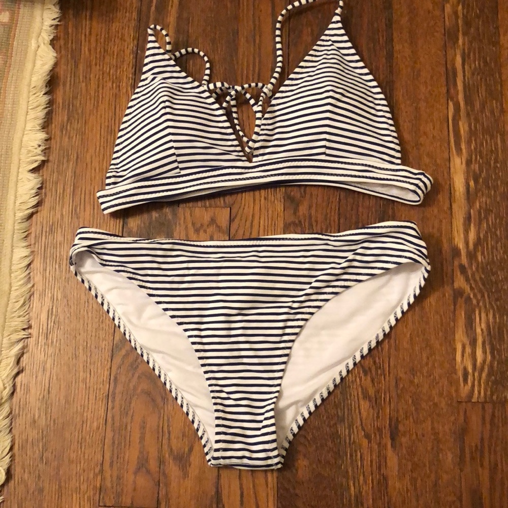 Navy blue and white striped Cupshe bikini